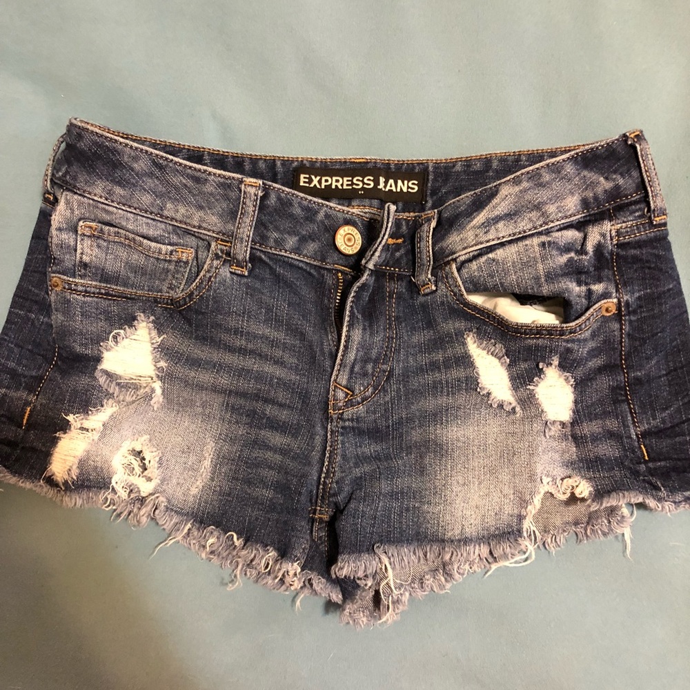 Express shorts